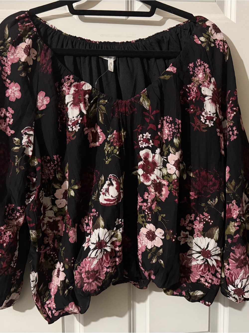 Maurice’s Large Floral Top Blouse
